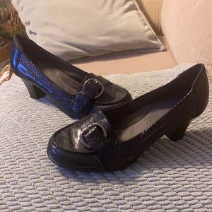 AEROSOLES WOMEN'S LEATHER SLIP-ON HEEL LOAFERS SHOES